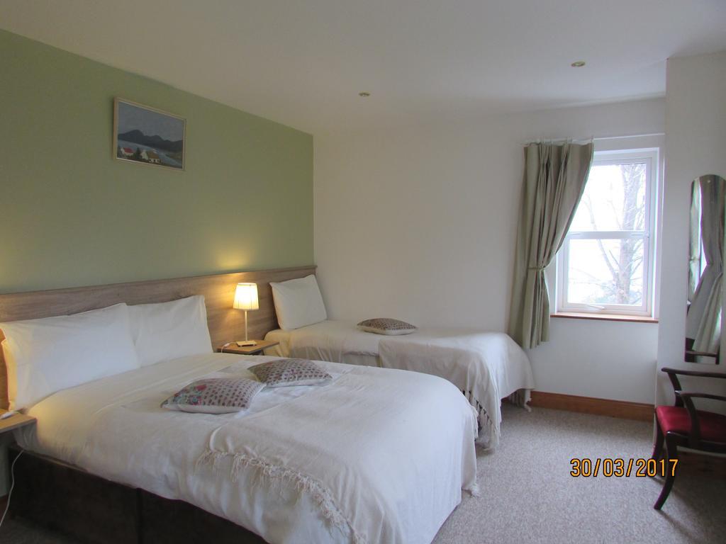 Hotel Watersedge Seaviews à Kenmare Extérieur photo